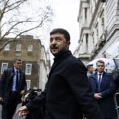 Ο Ζελένσκι δηλώνει έτοιμος να πάει σε εκλογές, υπό μία προϋπόθεση 