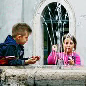 ΠΑΙΔΙΚΗ ΘΝΗΣΙΜΟΤΗΤΑ ΜΠΙΛ ΓΚΕΙΤΣ