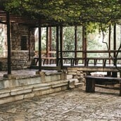 Δήμος Αθηναίων: Παραδίδει το Αναπαυτήριο Πικιώνη σε ιδιώτες