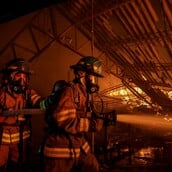 Ρωσία: Μεγάλη φωτιά σε αγορά στην Αγία Πετρούπολη - Ένας νεκρός 