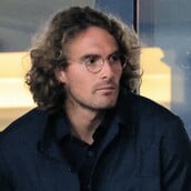 Στέφανος Τσιτσιπάς: «Δεν παραδίδει το δίπλωμα οδήγησης γιατί δεν έχει» εξηγεί κάτοικος του Μονακό