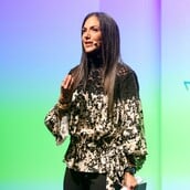 Ανθή Βούλγαρη: «Είναι σοβαρό» - Θα κινηθεί νομικά για επεξεργασμένες φωτογραφίες που κυκλοφόρησαν με το παιδί της