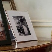 Η φωτογραφία της Μέγκαν Μαρκλ που ξεχωρίζει στο σπίτι του βασιλικού ζεύγους