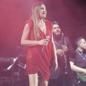 Έλενα Παπαρίζου: «Θα επιστρέψω πιο δυνατή» - Το πρώτο μήνυμα μετά την εισαγωγή στο νοσοκομείο