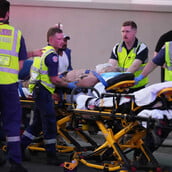 Tρομοκρατική επίθεση στο Σίδνεϊ: Δέκα νεκροί, 18 τραυματίες και δύο συλλήψεις - Βίντεο από την επίθεση