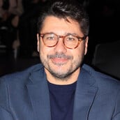 Λάμπρος Κωνσταντάρας: Μέσα στην εβδομάδα αναμένεται καταγγελία εις βάρος γνωστού τραγουδιστή για σεξουαλική κακοποίηση