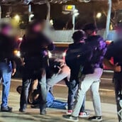 Rob και Michele Reiner: Η στιγμή που η αστυνομία συλλαμβάνει τον γιο τους για τη δολοφονία τους