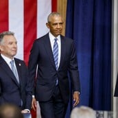 ΜΠΑΡΑΚ ΟΜΠΑΜΑ ΤΑΙΝΙΕΣ ΒΙΒΛΙΑ ΤΡΑΓΟΥΔΙΑΣ