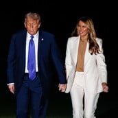 ΝΤΟΝΑΛΝΤ ΤΡΑΜΠ ΜΕΛΑΝΙΑ ΤΡΑΜΠ