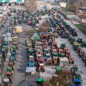 ΑΓΡΟΤΕΣ ΜΠΛΟΚΑ ΕΘΝΙΚΗ ΟΔΟΣ