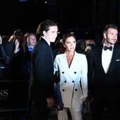 Ντέιβιντ και Βικτόρια Μπέκαμ: «Ο Μπρούκλιν τους έκανε block, είναι συντετριμμένοι», λέει το περιβάλλον τους