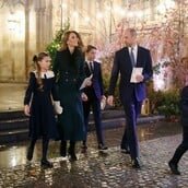 ΠΕΜΠΤΗ - Κέιτ Μίντλετον-Πρίγκιπας Ουίλιαμ: Τα χριστουγεννιάτικα δώρα από το κοινό που επιτρέπεται να κρατήσουν τα παιδιά τους