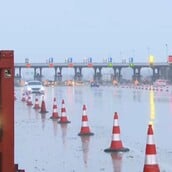 ΑΓΡΟΤΕΣ ΜΠΛΟΚΑ ΕΚΔΡΟΜΕΙΣ ΧΡΙΣΤΟΥΓΕΝΝΑ ΔΙΟΔΙΑ ΜΑΛΓΑΡΑ