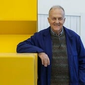 Μιχάλης Κατζουράκης (1933-2025): «Η τέχνη δεν εξελίσσεται, δεν είναι επιστήμη»