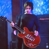 THE CURE ΠΕΡΙ ΜΠΑΜΟΝΤΕ