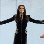 Ιουλία Καλλιμάνη: «Όσο θα με σέβεστε θα σας σέβομαι» - Η ανάρτηση μετά το περιστατικό με τα λουλούδια