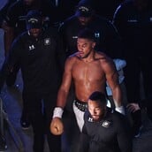 ANTHONY JOSHUA ΤΡΟΧΑΙΟ ΝΙΓΗΡΙΑ ΠΥΓΜΑΧΟΣ