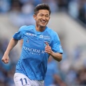 Ο γηραιότερος εν ενεργεία επαγγελματίας ποδοσφαιριστής υπέγραψε για ακόμη μία σεζόν