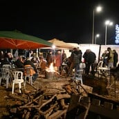 ΑΓΡΟΤΕΣ ΜΠΛΟΚΑ ΠΡΩΤΟΧΡΟΝΙΑ