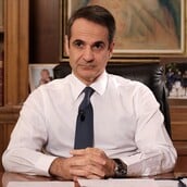 ΜΗΤΣΟΤΑΚΗΣ ΒΕΝΕΖΟΥΕΛΑ ΜΑΔΟΥΡΟ