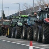 Μαρινάκης σε αγρότες: «Την Τετάρτη η κυβέρνηση θα εξειδικεύσει τα μέτρα, δεν υπάρχουν άλλα ούτε υπομονή»