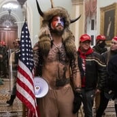 QANON SHAMAN ΗΠΑ ΤΡΑΜΠ ΑΡΙΖΟΝΑ