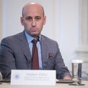 ΓΡΟΙΛΑΝΔΙΑ ΗΠΑ ΣΤΙΒΕΝ ΜΙΛΕΡ ΤΡΑΜΠ