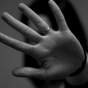 ΚΑΤΑΓΓΕΛΙΑ ΚΥΠΡΙΟ ΒΟΥΛΕΥΤΗ ΞΥΛΟΔΑΡΜΟ ΣΥΝΤΡΟΦΟ ΑΘΗΝΑ