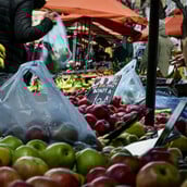 ΛΑΪΚΕΣ ΑΓΟΡΕΣ ΑΠΕΡΓΙΑ