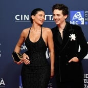 ΤΙΜΟΤΕ ΣΑΛΑΜΕ ΧΡΥΣΕΣ ΣΦΑΙΡΕΣ ΣΕΝΤ ΕΤΙΕΝ