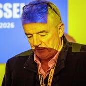 RYANAIR Ο' ΛΙΡΙ ΕΛΟΝ ΜΑΣΚ