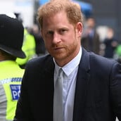 Πρίγκιπας Χάρι: Ξεκινά η δίκη του κατά της Daily Mail - Μια υπόθεση που μπορεί να αναστατώσει τα βρετανικά ΜΜΕ