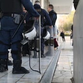 ΚΟΛΩΝΟΣ ΔΙΚΗ ΑΝΑΒΟΛΗ 12ΧΡΟΝΗ