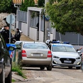 Γλυφάδα: Ποινική δίωξη στον 46χρονο που δολοφόνησε τον 80χρονο πατέρα του 