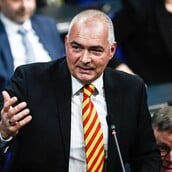 ΓΕΡΜΑΝΙΑ ΒΟΥΛΕΥΤΗΣ ΑΖΕΡΜΠΑΪΤΖΑΝ