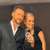 ΚΩΣΤΑΣ ΚΑΡΑΦΩΤΗΣ ΠΑΙΔΙ ΚΑΤΙΑ ΜΑΝΟΥ