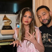 Η Κρίσι Τέιγκεν ξανά στην προσπάθεια απεξάρτησης από αλκοόλ - «52 ημέρες νηφάλια»