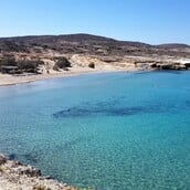 ΜΗΛΟΣ ΞΕΝΟΔΟΧΕΙΟ ΜΠΛΟΚΟ ΣΤΕ ΠΑΡΑΛΙΑ ΜΙΤΑΚΑΣ