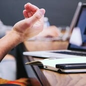 ΑΥΞΗΣΕΙΣ ΜΙΣΘΩΝ ΓΟΝΕΙΣ