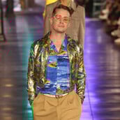 ΜΑΚΟΛΕΙ ΚΑΛΚΙΝ ΗΘΟΠΟΙΟΣ