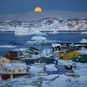 Οι απειλές του Τραμπ για τη Γροιλανδία αναζωπυρώνουν παλιές μνήμες για τους Ινουίτ σε όλη την Αρκτική