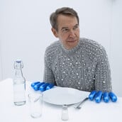 Ο Jeff Koons παρευρέθηκε σε δείπνο στο σπίτι του Τζέφρι Έπσταϊν 