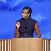 Ρεκόρ προβολών για το ντοκιμαντέρ της Μισέλ Ομπάμα εν μέσω κυκλοφορίας του «Melania»