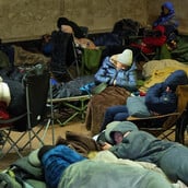 Ουκρανία: «Βάρβαρες και διεστραμμένες» οι ρωσικές επιθέσεις στον ενεργειακό τομέα, καταγγέλλει ο Στάρμερ