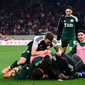 ΟΛΥΜΠΙΑΚΟΣ ΠΑΝΑΘΗΝΑΙΚΟΣ 0 1