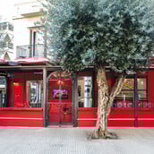 Sam Burgers: Το αμερικανικό diner μόλις ήρθε στο Περιστέρι