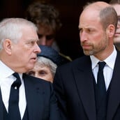 Πρίγκιπας Ουίλιαμ: Ήθελε τον πρίγκιπα Άντριου εκτός βασιλικής οικογένειας χρόνια του αφαιρέσουν τους τίτλους