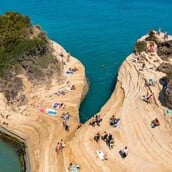 CANAL D AMOUR ΠΙΟ ΔΙΑΣΗΜΗ ΠΑΡΑΛΙΑ ΚΕΡΚΥΡΑΣ