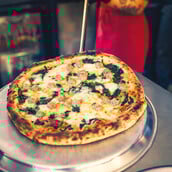 Valtezziana 2.0: Πίτσα φτιαγμένη με υπομονή και γνώση