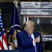 ΕΞΩΓΗΙΝΟΙ ΝΤΟΝΑΛΝΤ ΤΡΑΜΠ